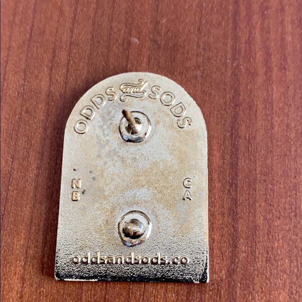 Pin - Picture 3 of 3